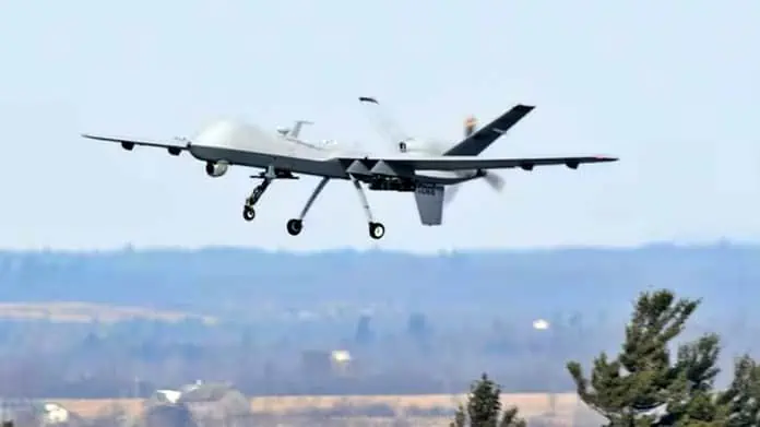 Dron MQ-9