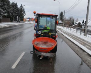 Pługiem na podwójnym gazie! Nietypowy patrol na Sikorskiego