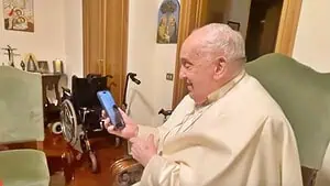 Papież Franciszek od 10 dni w szpitalu. Wierni czuwają na placu św. Piotra